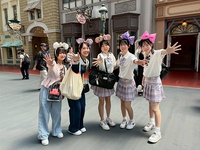 5C122CAC-C17C-4432-9943-4B915A69C07F