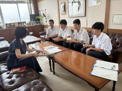 JPEG画像-4422-949E-CC-0